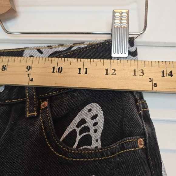 PACSUN‎ Eco Black Butterfly Jeans Women Sz 25 High Rise Straight Cotton Y2K Boho - Picture 9 of 13